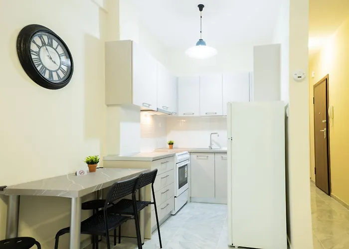 F & B Collection - Flat For 3